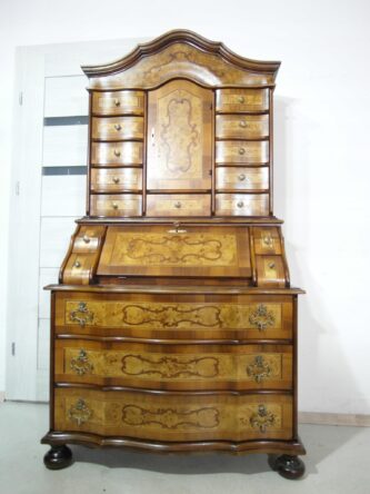 a1c8ea2e7c84b4bc7e3439e52bac461d